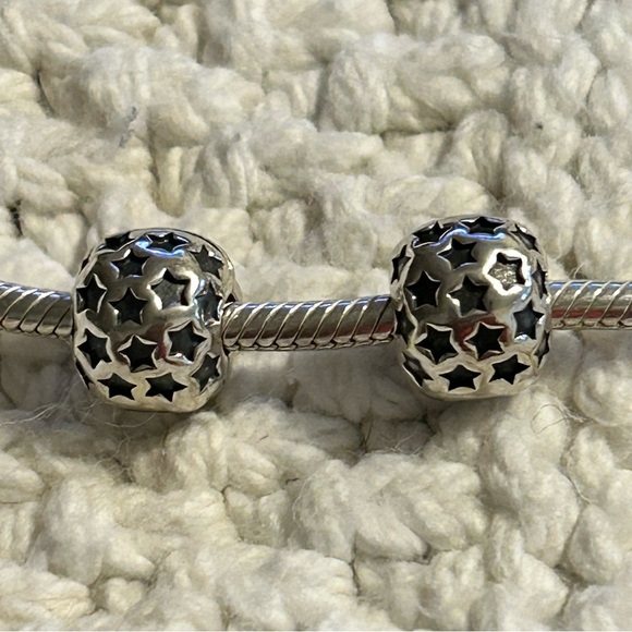 Two Authentic Retired Pandora Silver Star Clip Charms - Picture 2 of 12